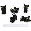 CQHK 5 Pezzi Mini Statuetta Gatto Nero, Miniature Gattini Decorative PLA con 7 Punti Adesivi Doppia Faccia, Set Figurine Animali con Pose Diverse, Ornamenti Scrivania Ufficio Auto, Regalo Amanti Felini