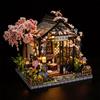 zuuton Kit Fai-da-Te per Casa delle Bambole in Miniatura, Serra Giapponese Sakura con Luce LED Inclusa, Puzzle 3D in Legno con Arredamento, Decorazioni e Regali Artigianali