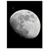 Posterlounge ISS e la Luna Poster | 30 x 40 cm di NASA Nero Quadri Decorazione per pareti