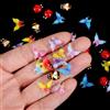 APLZGMG Set di 32 statuine in miniatura in micro resina a forma di coccinella e farfalle, per casa delle bambole con retro piatto e piccole farfalle per decorare terrari e nail art
