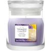 Yankee Candle Candela profumata in barattolo piccolo, candela profumata al limone e lavanda, candela a base vegetale, regalo perfetto per le donne