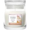 Yankee Candle Candela profumata in barattolo piccolo, candela profumata alla vaniglia per cupcake, candela a base vegetale, regalo perfetto per le donne