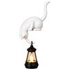 Generico Gatto da Mensola con Lanterna, Decorazione 3D in PLA con Gancio | Gatto 3D in PLA con lanterna sospesa: una decorazione originale con gancio per mensole, librerie e altri angoli di casa.
