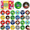 SCIONE 24 Pcs Mini Fidget Spinner Auto Corsa Regalini Fine Festa Compleanno | Set di 24 fidget spinner auto da corsa con scatola. Regalini fine festa compleanno per bambini di età 3 anni o superiore.