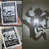 Bandai Lampada Proiettore da Parete One Piece WANTED Luffy Zoro Sanji, Lampada Notturna Creativa con Effetto Ombra, Modello Decorativo da Collezione