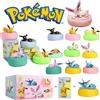 TAKARA TOMY Set di Ornamenti da Scrivania con Personaggio Anime Eevee Multi-Forma, Scatola Misteriosa, Decorazione per Scrivania, Accessori per Costruzione di Scene, Regalo Sorpresa