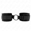 KINK WRIST RESTRAINT Manette BDSM in Pelliccia Kink — Regolabili, con O-Ring