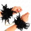 KINK WRIST RESTRAINT Manette BDSM con Piuma e Catena Kink — Polsini Morbidi