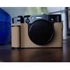Senza marchio Nuova borsa mezza fotocamera in vera pelle per FUJIFILM X100VI X100 grigia