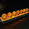 Bandai Nuova Lampada LED a Sfera di Cristallo Dragon Ball Z 2026 con Base in Legno, Luce Notturna, Sfera di Cristallo Gialla, Ornamenti da Scrivania, Giocattoli