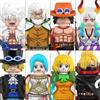 Bandai Dy 676, set di costruzioni One Piece con personaggi di Luffy, Zoro, Nami e Sanji, mini action figure, accessori, idee regalo per Halloween e Natale.