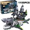 NONE 1155 Pezzi Blocchi da Costruzione Nave Pirata Squalo, Modello Creativo Nave Fantasma Squalo Marino con Luci, Giocattolo Educativo Regalo per Adulti