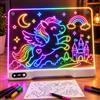 ACMHNC Lavagna Luminosa per Bambini, Ricaricabile USB, 7 Colori RGB | 3 modalità, 2200 mAh, 8 Pennarelli, 8 Modelli, Cancellabile, da Tavolo o Da Parete, 35×27 cm