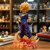Bandai Dragon Ball Z Super Saiyan 2 Son Gohan, Statua Anime con Base Effetto Fulmine e Fiamma, Versione con Danni da Battaglia Collezione in PVC