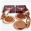Charlotte Tilbury: Cipria Compatta, Lucidalabbra, Fondotinta, Blush Bicolore, Palette Ombretti Leggera, Delicata e a Lunga Durata