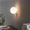 KosiLum.com Luminaires chics et design Applique Kandi dorato globo bianco | Globo bianco su base dorata, design minimalista, attacco G9, lampadina non inclusa