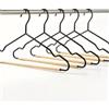 Set 6 grucce in metallo nero con asticella in legno