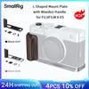 SmallRig X-E5 Piastra di Montaggio a L con Impugnatura in Legno per FUJIFILM X-E5 con Copri Pulsante Scatto e Piastra a Sgancio Rapido Arca-Swiss