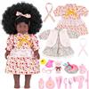 deAO Set da Bambola con Vestiti, Accessori per la Pappa e il Bagnetto | Set di Bambole Abbigliamento Indossabile Materiali Delicati sulla Pelle Arti Flessibili per Bambini dai 3+ anni