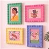AceOrbit Confezione da 4 cornici colorate con perline e vetro vero 10,2 x | Set di cornici portafoto ondulate color primavera, design decorativo massimistico, espositore da parete