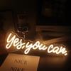 Nordstylee Insegna al neon a LED con scritta Yes, You Can, per decorazione artistica da parete, per casa, appartamento, scuola, bar, hotel, ristorante, caffetteria, decorazione per Natale e compleanno (bianco