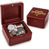 Sinzyo Mini Scatola di musica di legno Vintage Wind Up grande cuore, vino rosso