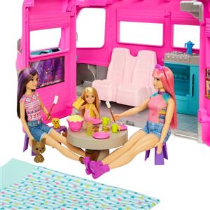 Barbie Studio Set Moda con Bambola Snodata, Specchiera con Sedia, 2 Look, 3  Paia di Scarpe e Accessori