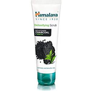Himalaya Detoxifying Face Scrub With Activated Charcoal and Green Tea that Exfoliates, detoxifies skin | Nourishes and moisturizes skin | Delivers fresh matte finish free from shine and oil -150ml