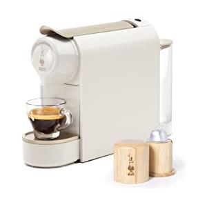 Bialetti Gioia, Macchina Caffè Espresso Funziona esclusivamente con Capsule Bialetti, 50% Plastica Riciclata, Tortora