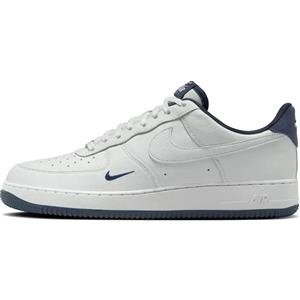 Nike Air Force 1 '07 LV8